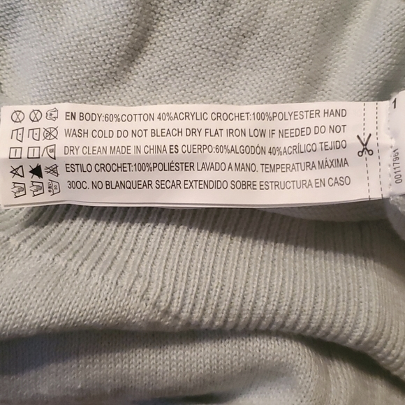 Forever 21 Cold Shoulder Sweater - Picture 5 of 5